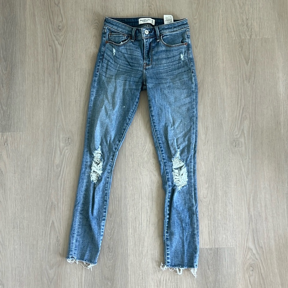 Abercrombie super skinny mid rise jeans